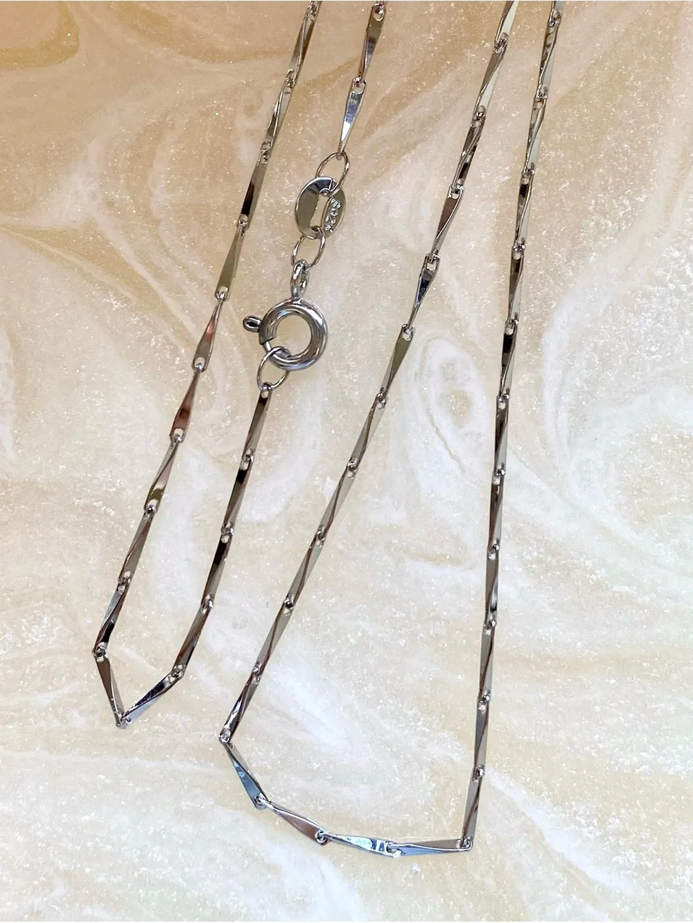 Sterling Silver Twisted Bar Chain Necklace - Silver